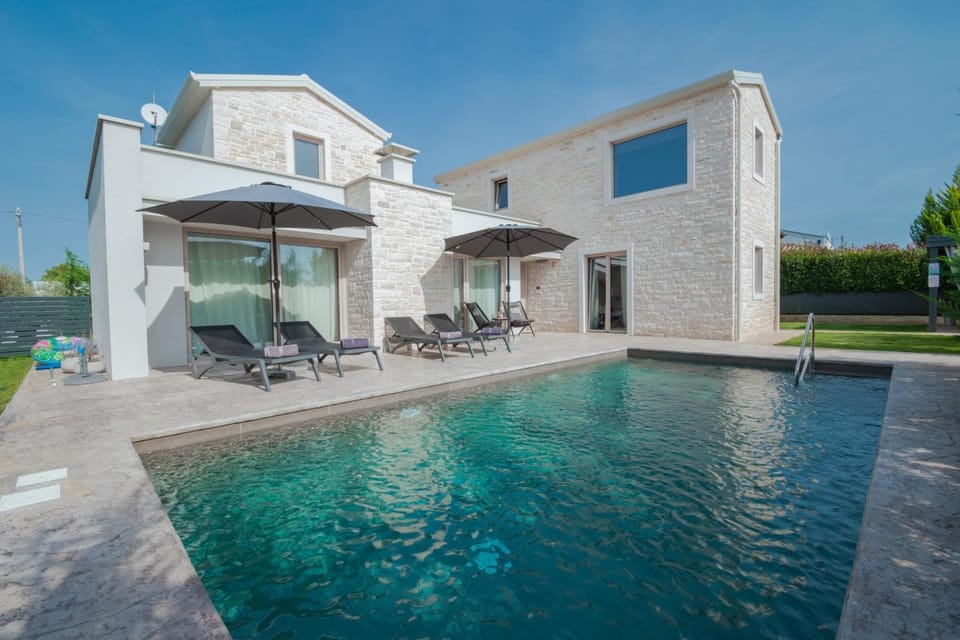 Duplex Villa Lavanda & Maslina by Istrabook Villa in Istria County