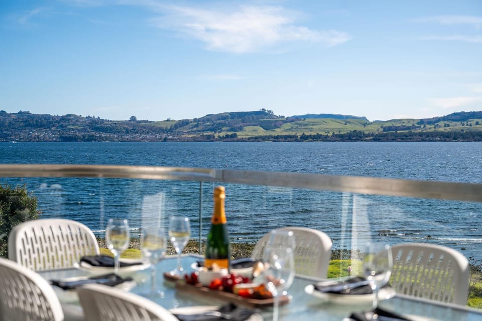 Lake view, Lake view