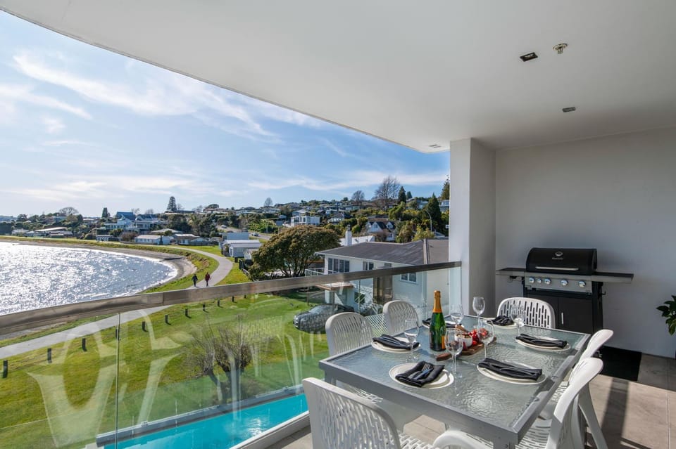 BBQ facilities, Balcony/Terrace