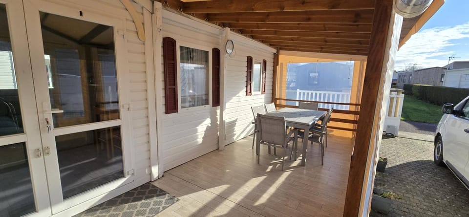 location mobile home proche de la mer Chalet in Normandy