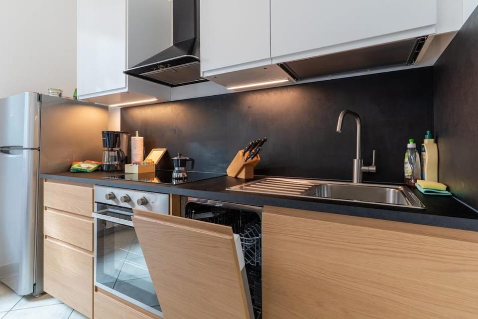 Casa Vacanza con cortile a 5 minuti da Malpensa House in Lombardy