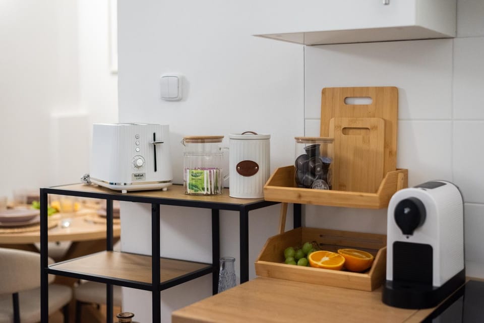 Coffee/tea facilities, Kitchen or kitchenette