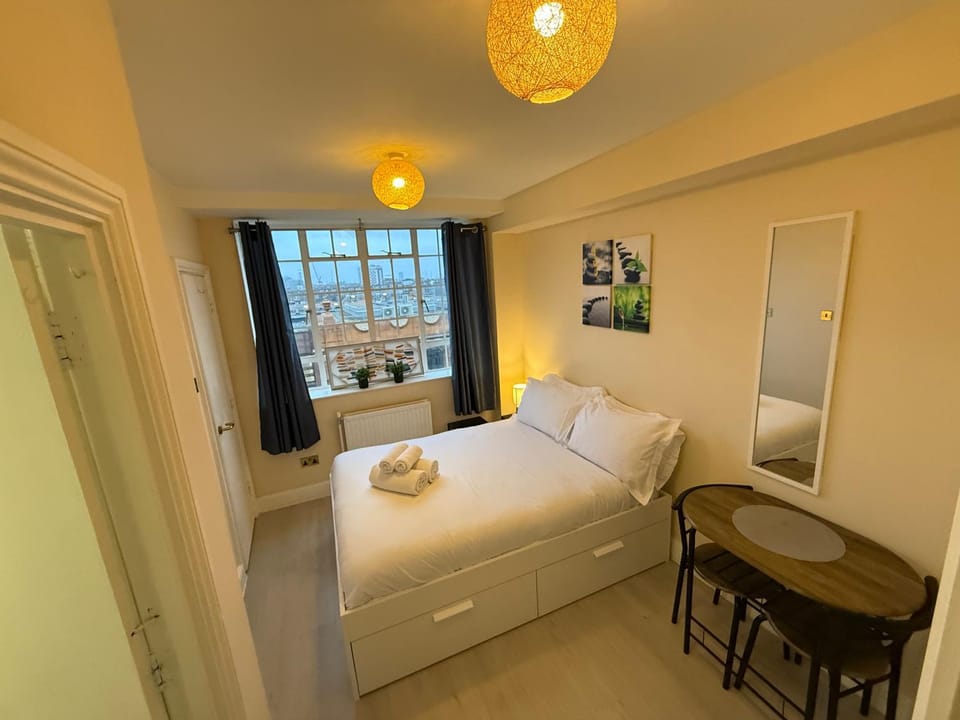 Chelsea Studio South Kensington Central London, Harrods Apartment in City of Westminster