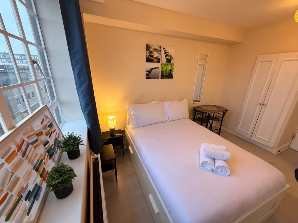 Chelsea Studio South Kensington Central London, Harrods Apartment in City of Westminster