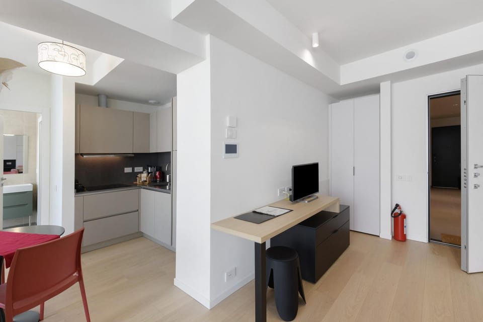 Property building, Kitchen or kitchenette, Living room