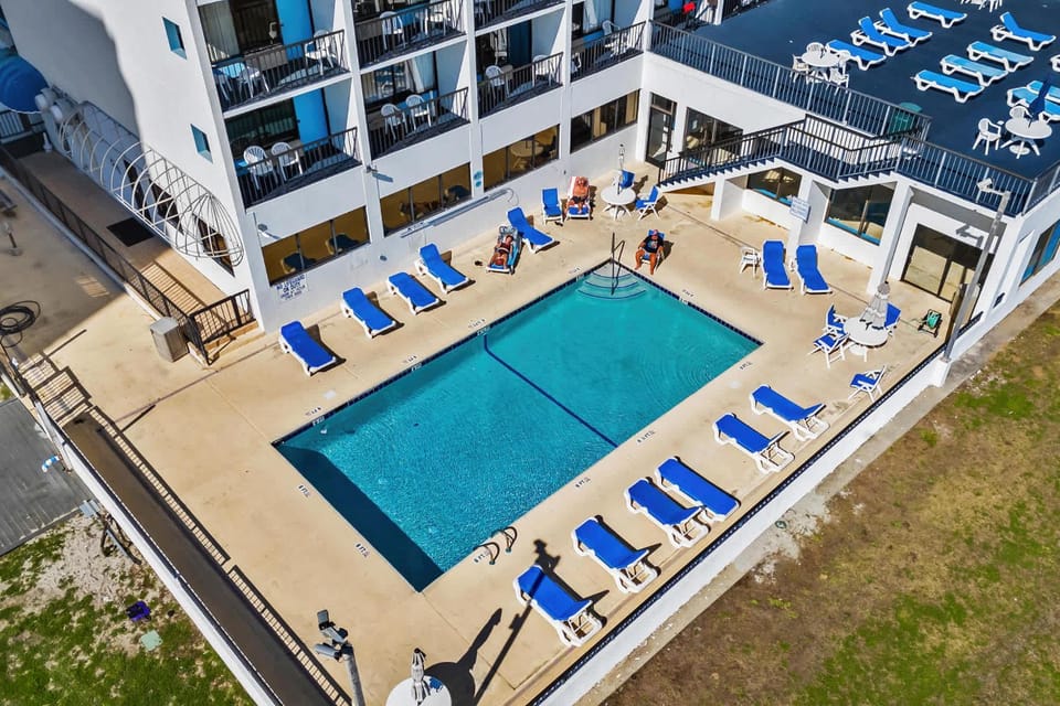 Oceanside Escape Condo w/ Ocean Views + Pools House in Myrtle Beach