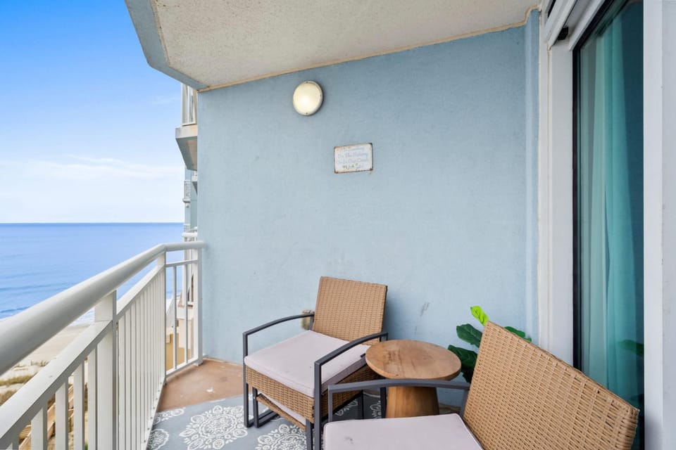 Oceanside Escape Condo w/ Ocean Views + Pools House in Myrtle Beach