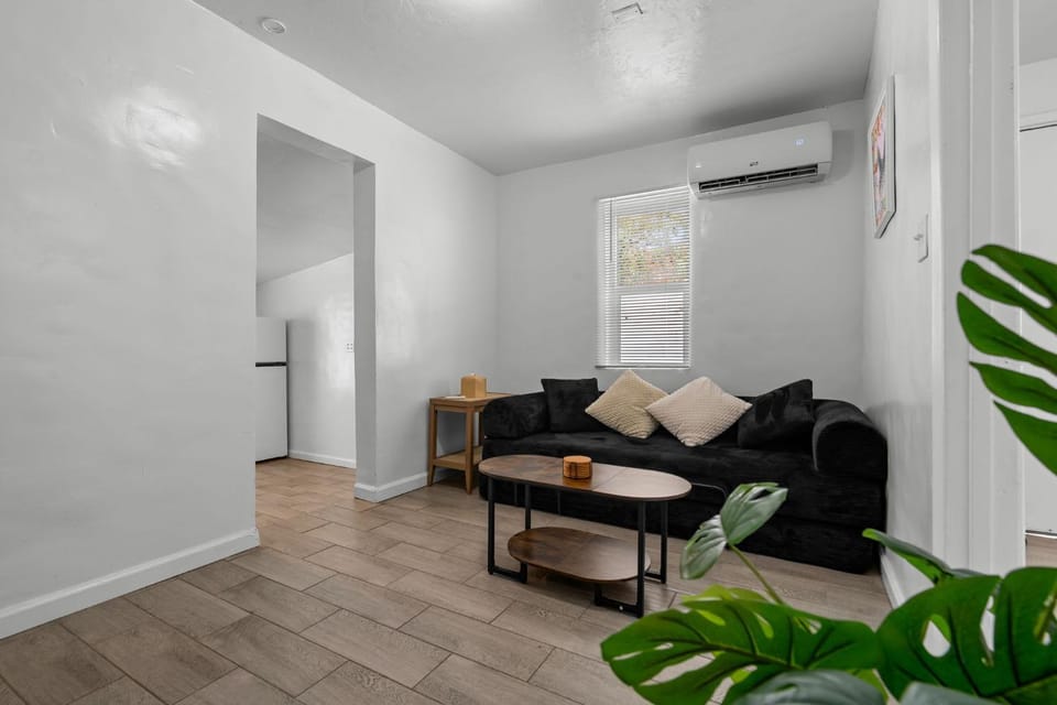 Casa Jay Centrally Located Apartment in Catalina Foothills