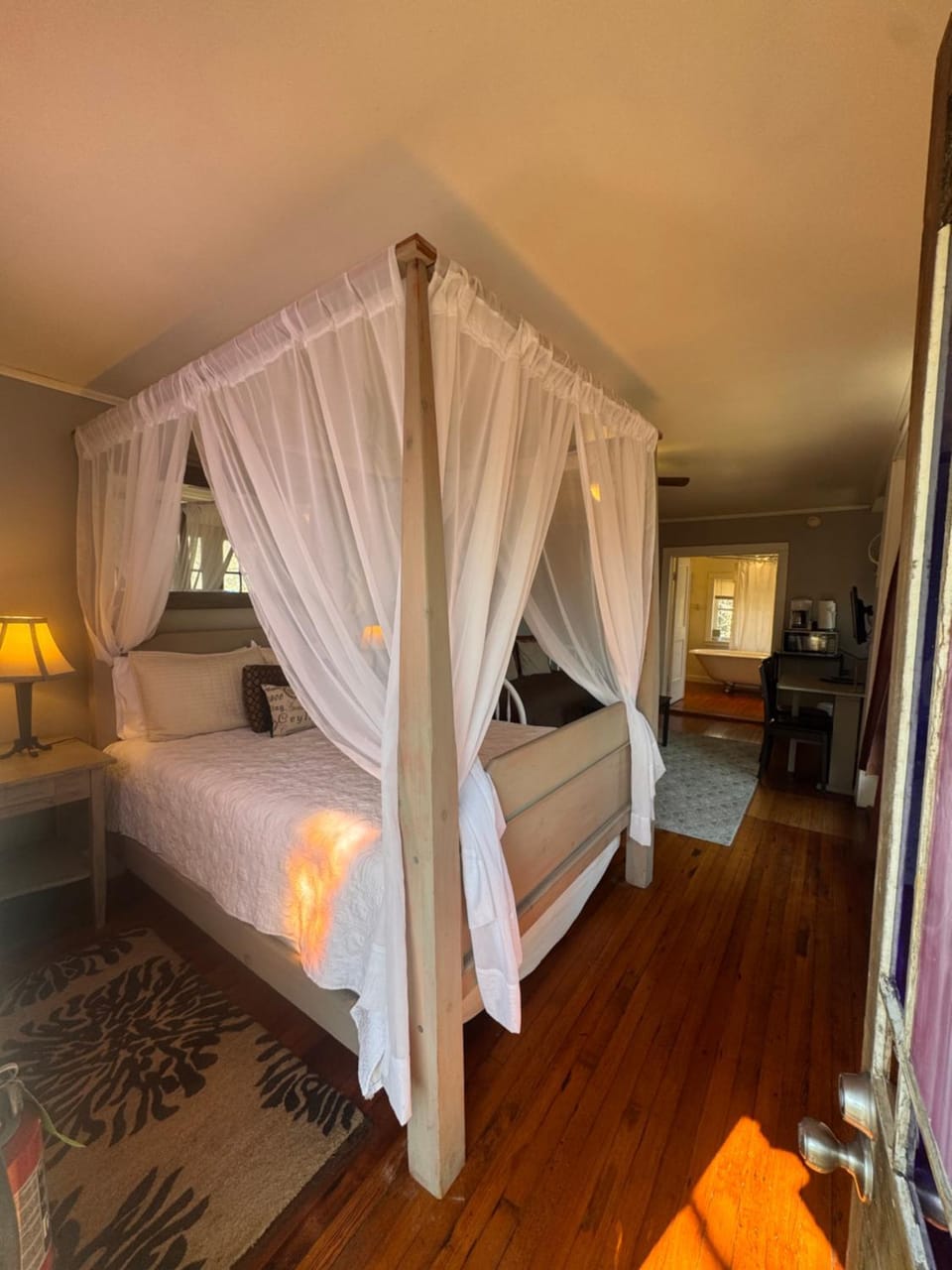 Wrens Nest Hideaway Apartment in Eureka Springs