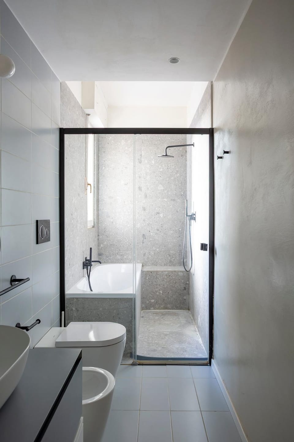 Shower, Toilet, Bathroom, Bath