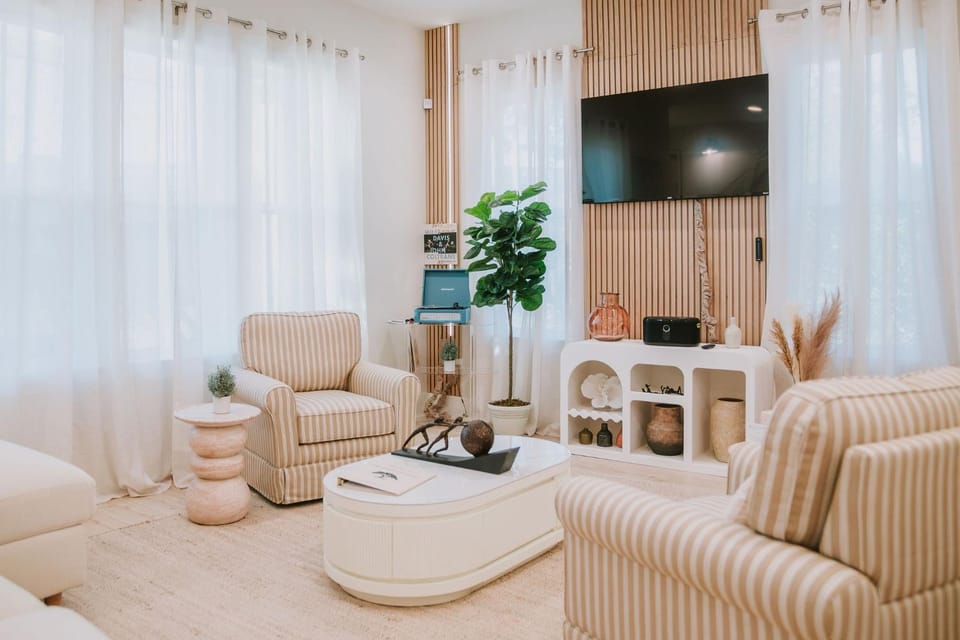 TV and multimedia, Living room