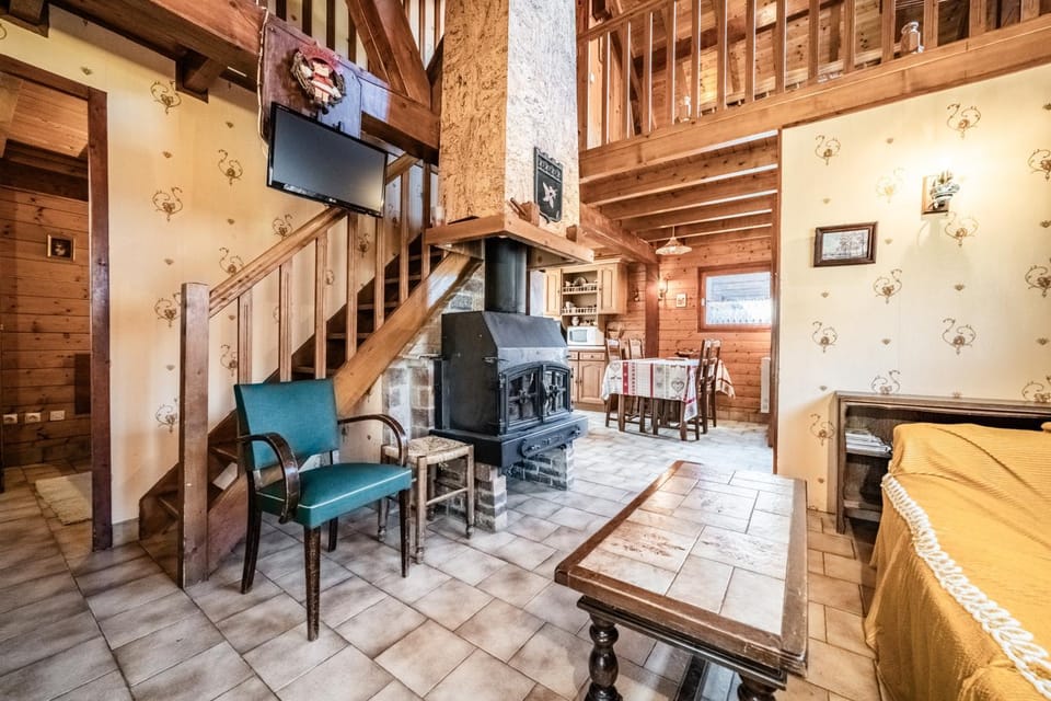 Property building, Living room