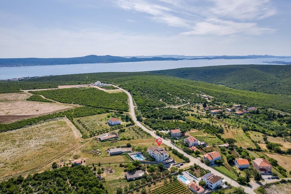 Studio apartman Cornelia s bazenom i jakuzijem Apartment in Šibenik-Knin County, Croatia
