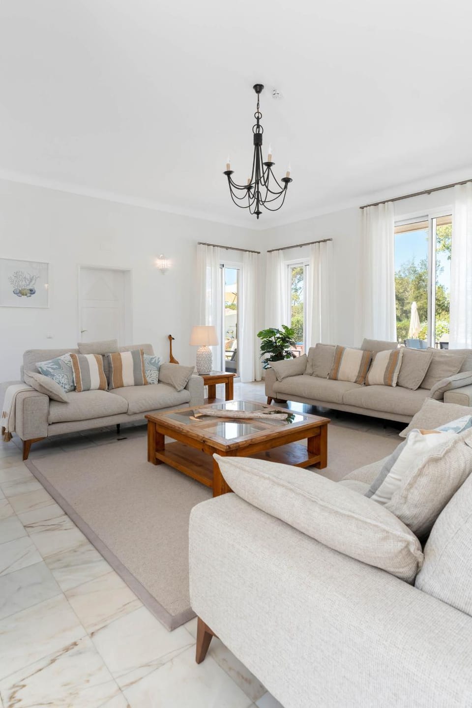 Golf Front Luxury Villa with Heated Pool and Sunset Views Villa in Alvor
