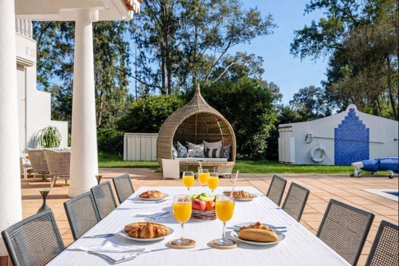 Golf Front Luxury Villa with Heated Pool and Sunset Views Villa in Alvor