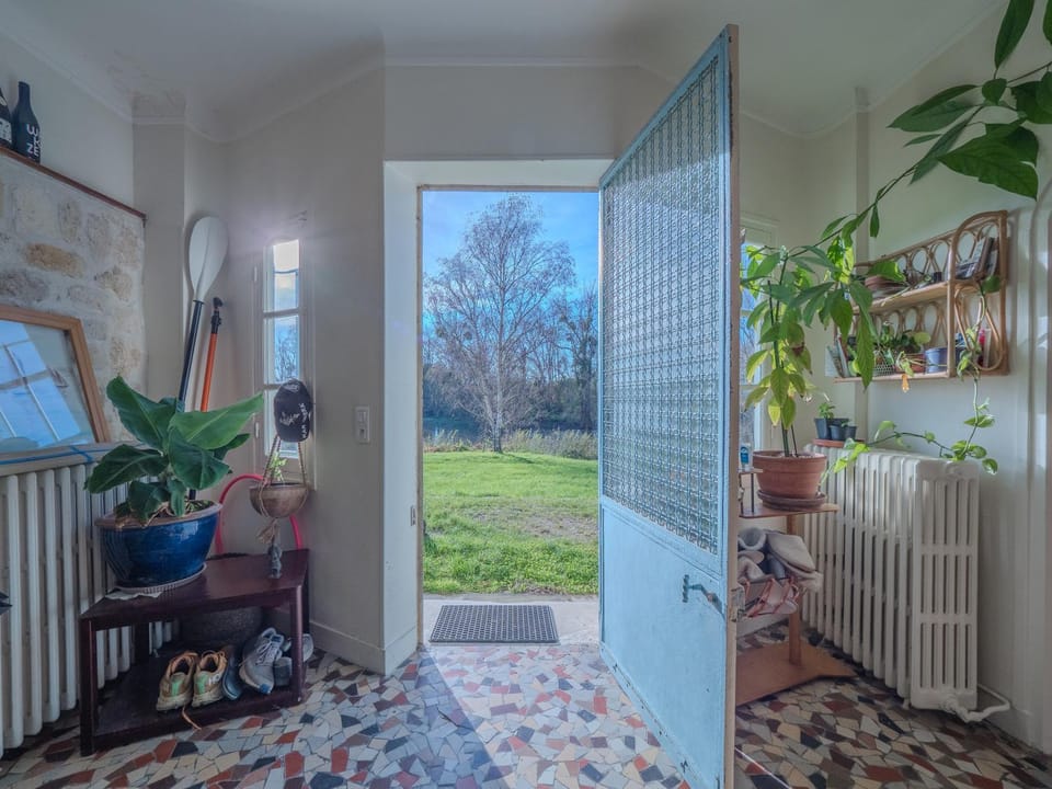 Maison en bord de seine House in Île-de-France
