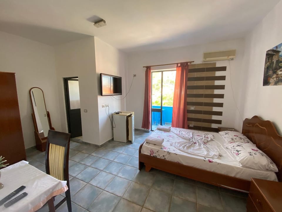 Bed, Bedroom, wardrobe