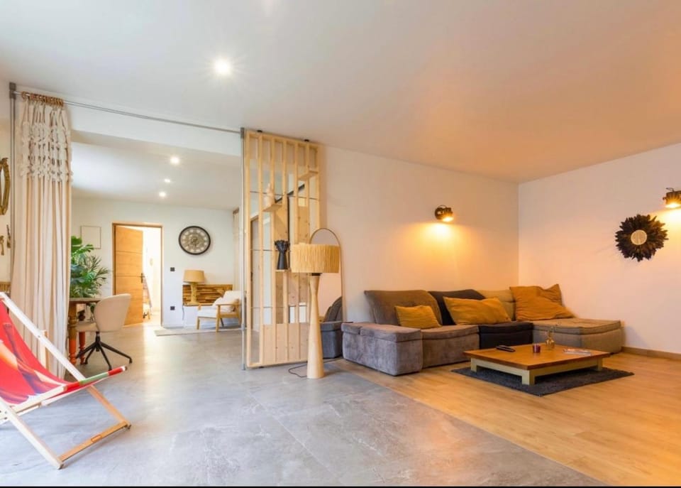 RevaCasa Bed and Breakfast in Bourgogne-Franche-Comté