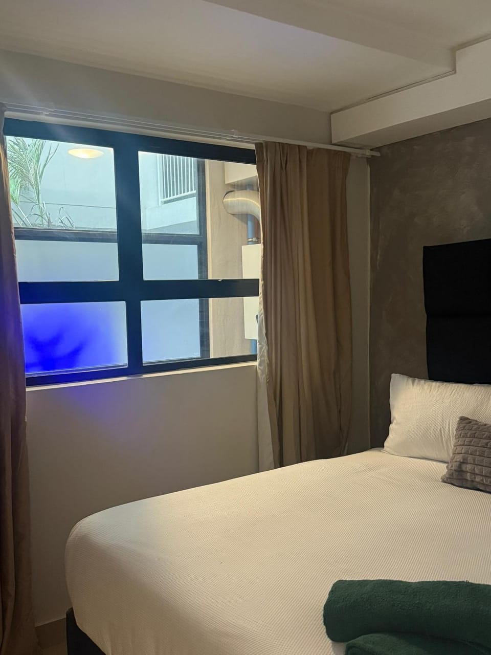 Golden Go Urban Millennial Apartment in Umhlanga