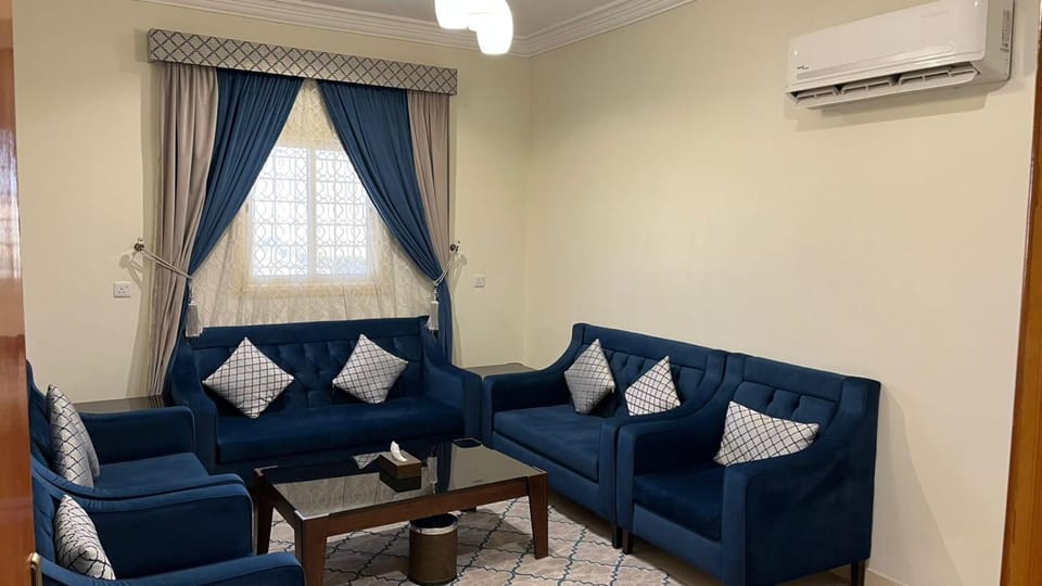شقق جوهرة السراة للشقق المخدومة Apartment in Saudi Arabia