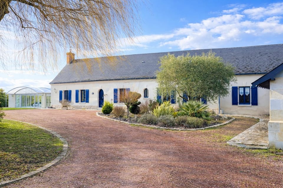 Property building, Garden view