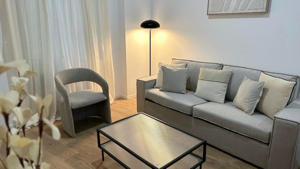76 St Pierre - 1 Bedroom - Vaise Apartment in Lyon