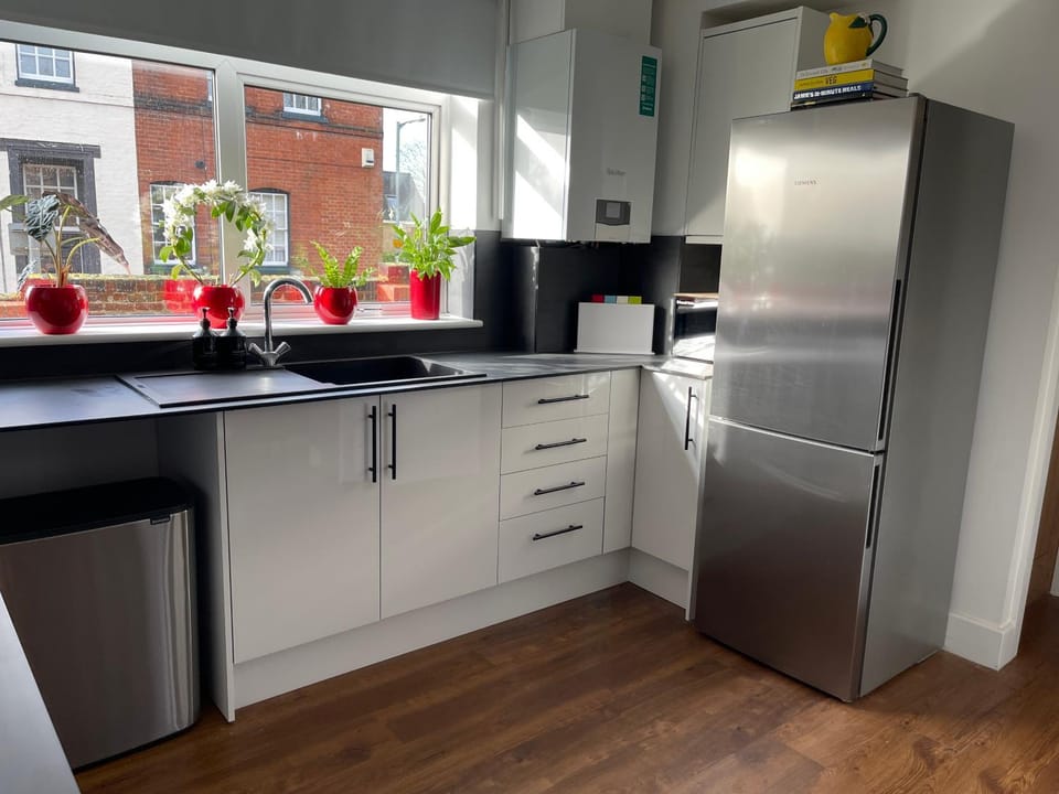 Breakfast, kitchen, kitchen