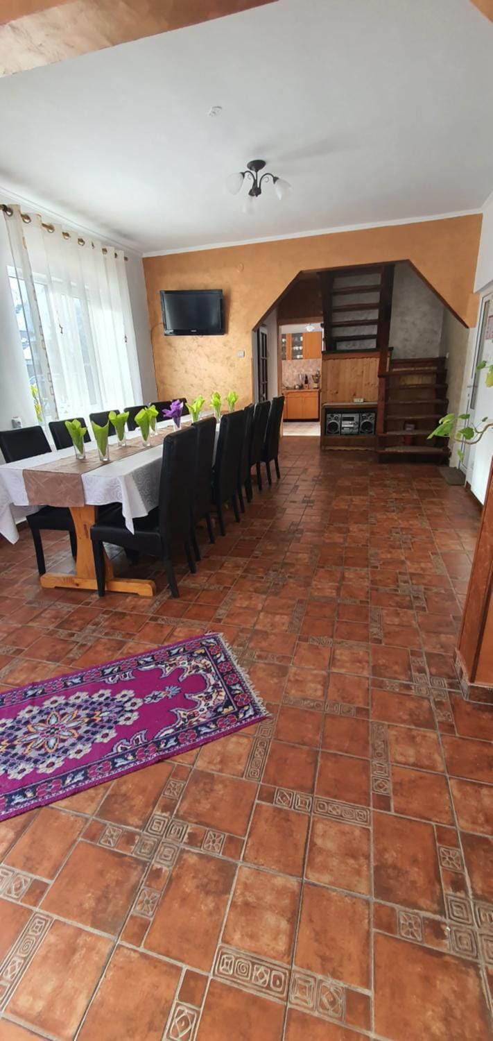 Living room, Meals, Dinner