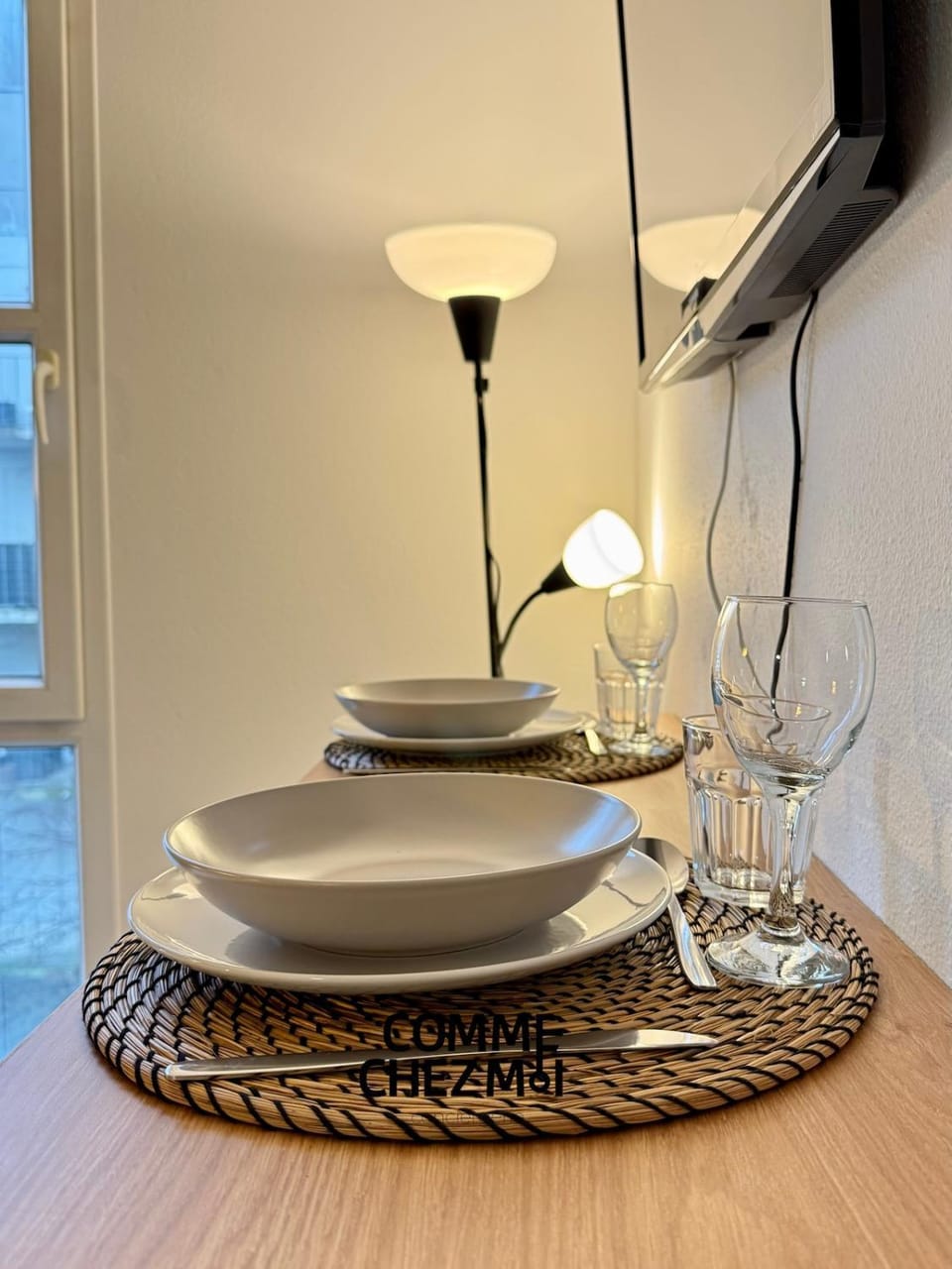 TV and multimedia, Dining area