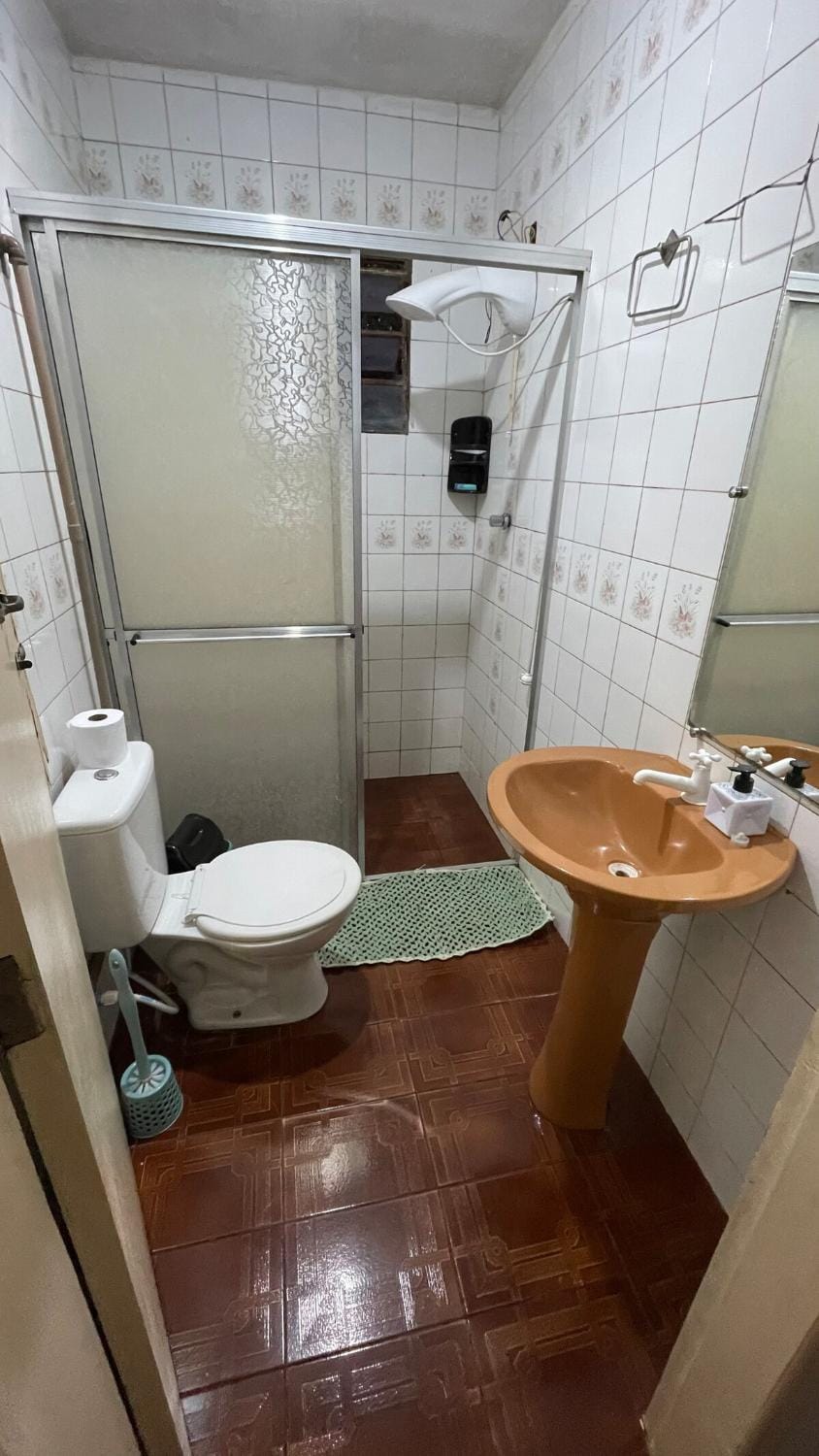 Kitnet completa próximo ao centro de Foz House in Foz do Iguaçu