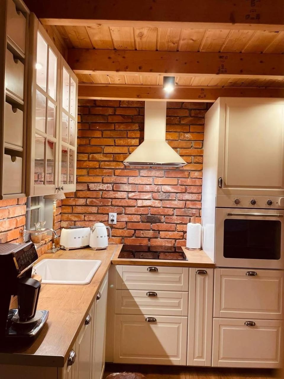 Dom pod lasem z prywatnym basenem i balią House in West Pomeranian Voivodeship, Poland