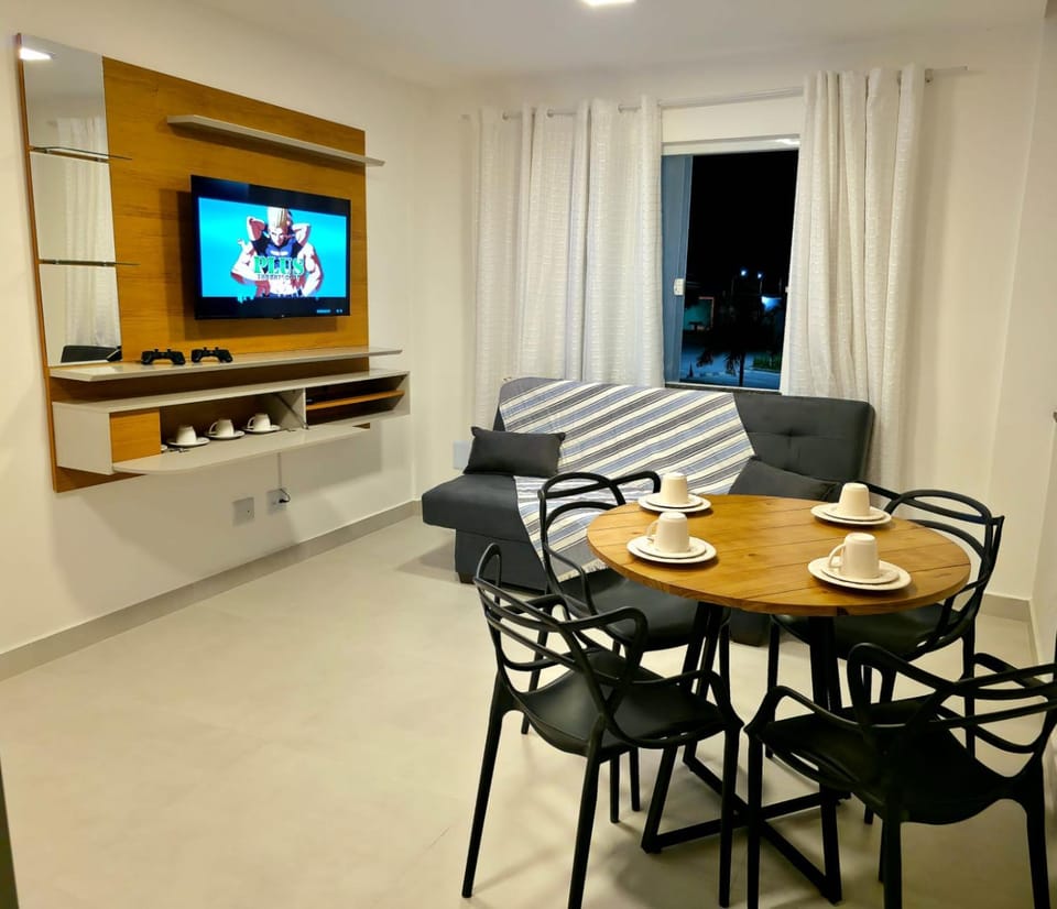 TV and multimedia, Living room, Seating area, Dining area, Evening entertainment