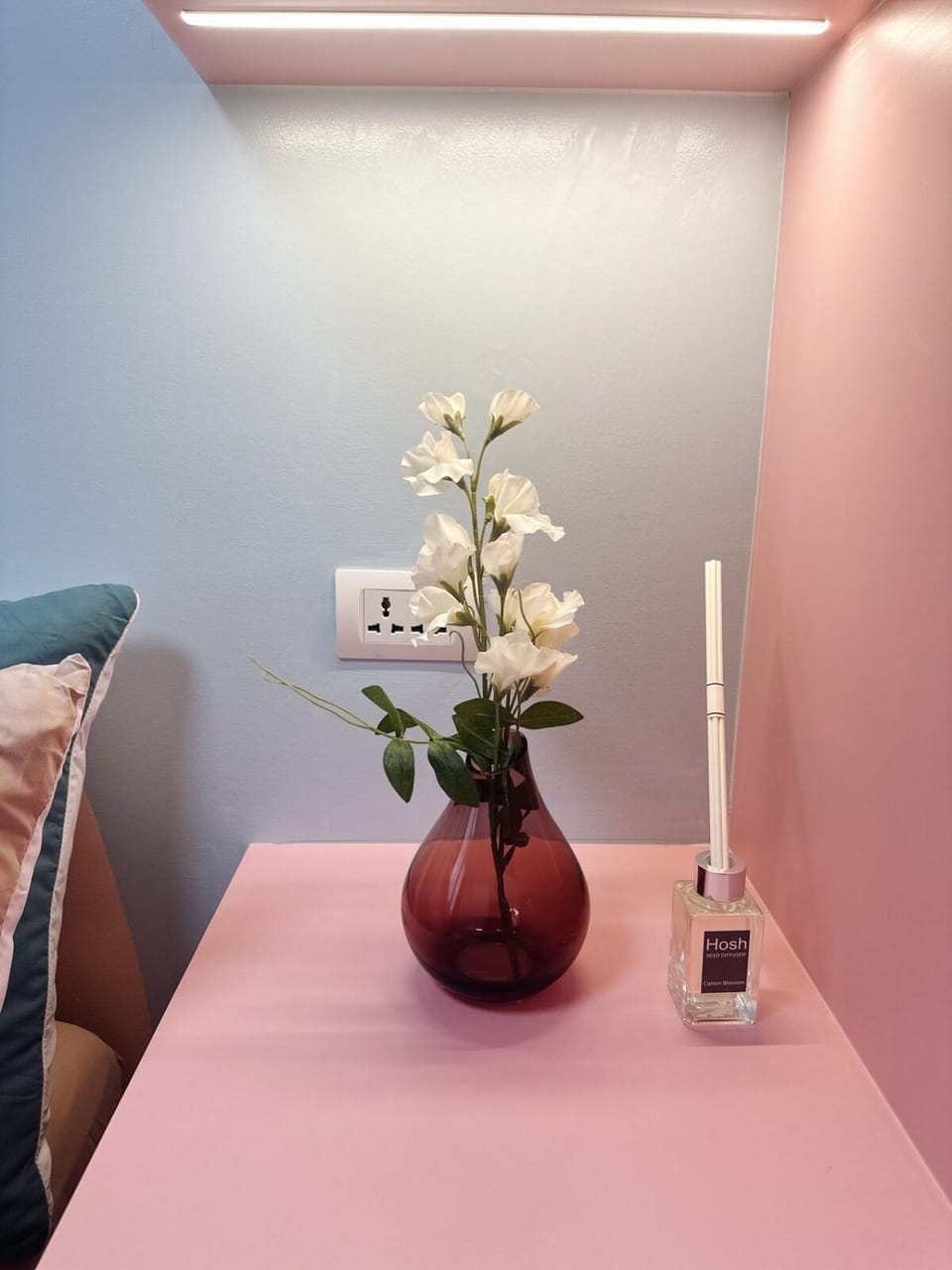 The Ritz Place at Shore 3 Residences Apartment in Pasay
