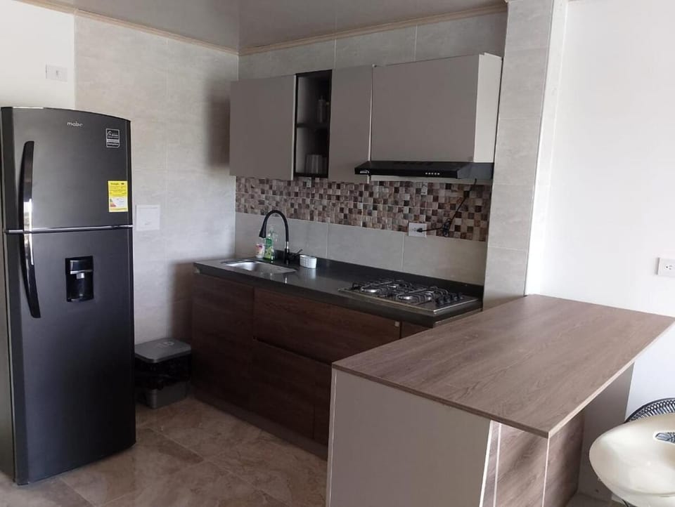FLASH SALE! Apartment with 3 Rooms, 2 Bathrooms 5 Min to The Beach, The Walled City And Airport Apartment in Cartagena