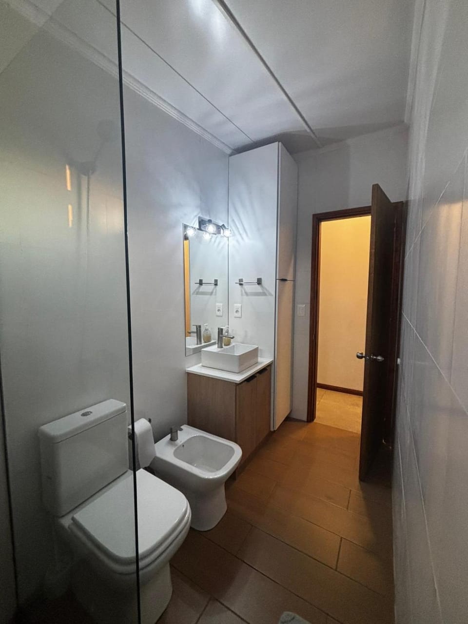 Shower, Bathroom, bidet, towels