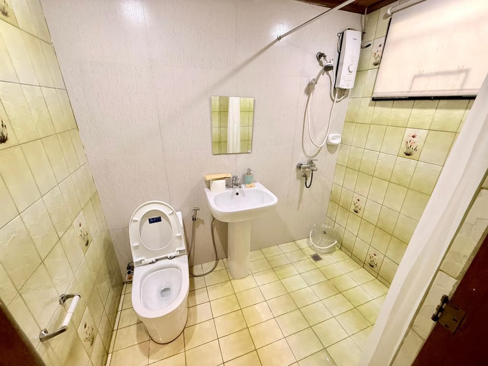 3BR Bungalow House for Baguio Transient House in Baguio