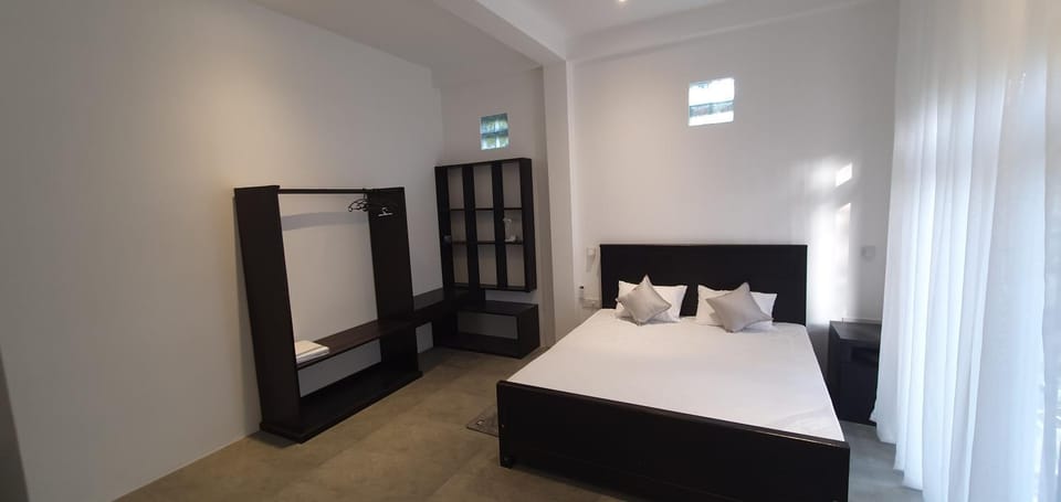 Bedroom, wardrobe