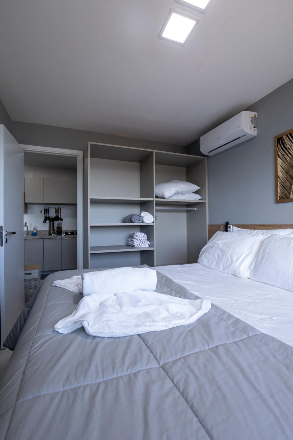 Bed, Bedroom, wardrobe, air conditioner