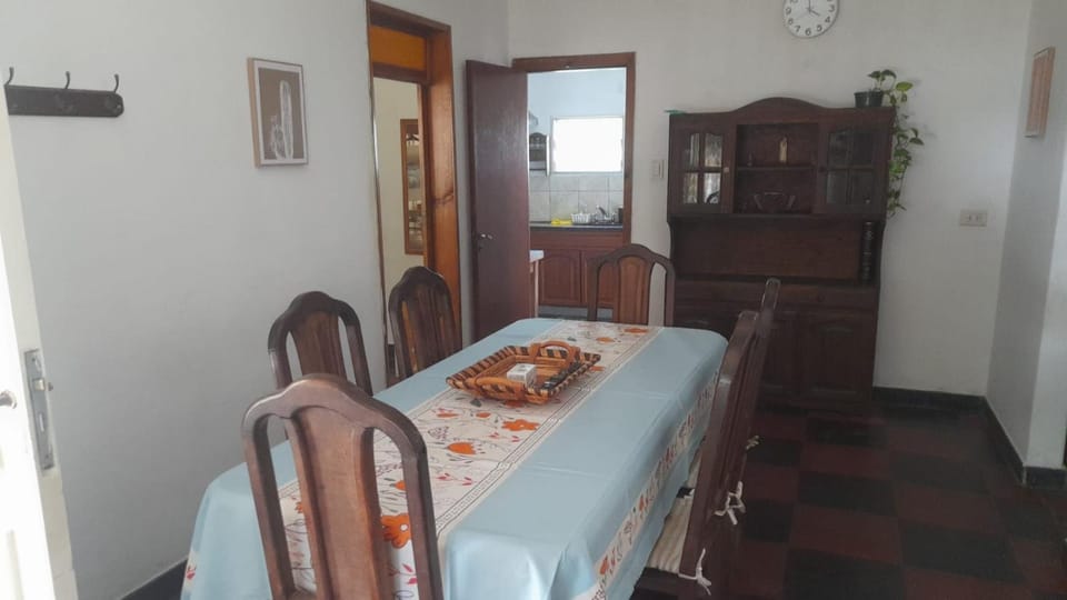 Casa hasta 6 personas en el centro House in San Clemente del Tuyú