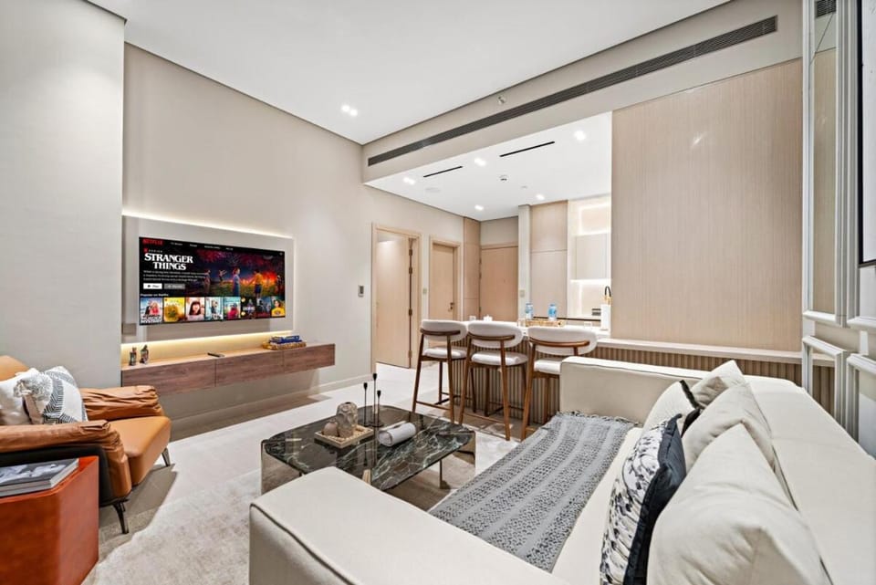 TV and multimedia, Living room, internet, air conditioner