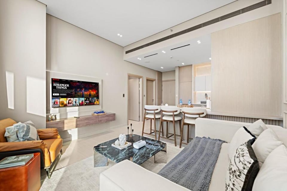 TV and multimedia, Living room, internet, air conditioner