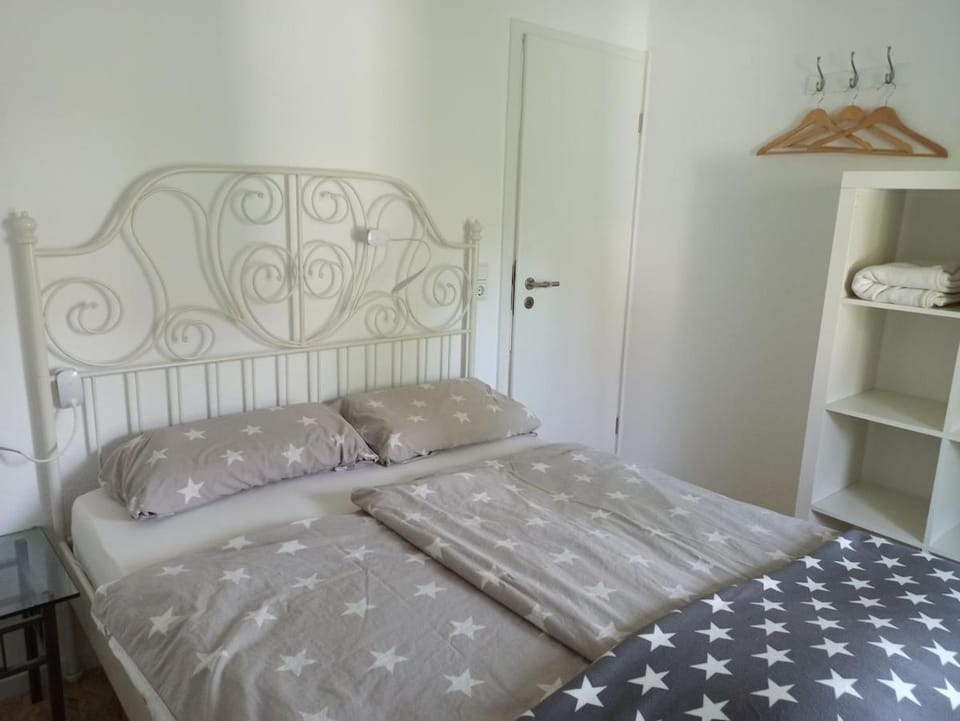 Ferienhaus Winkelhäuschen ab 3 Nächte max 4 Pers Apartment in Aschaffenburg