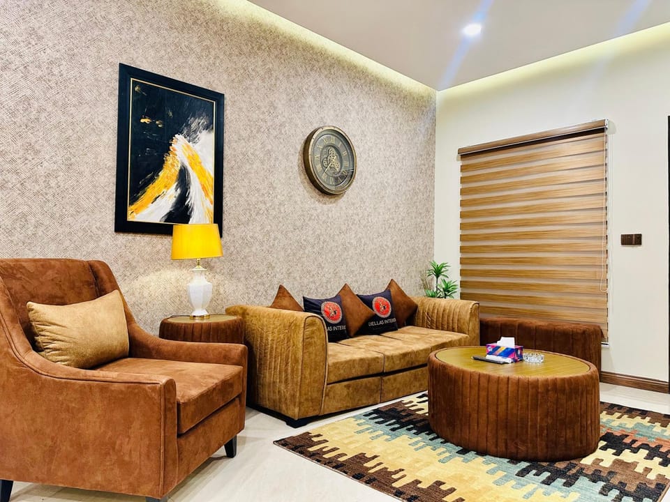 Luxury 1BR Zeta Mall Apartment in Islamabad