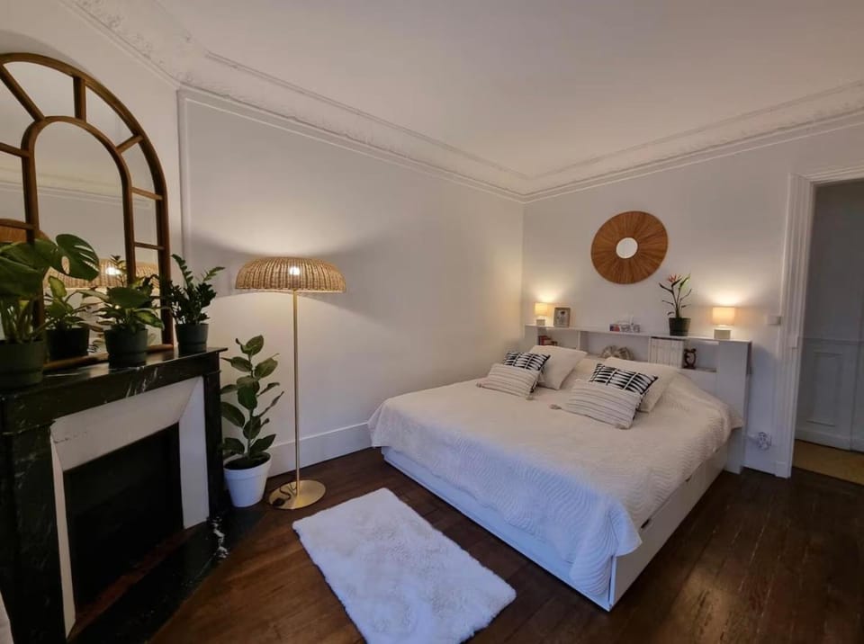 Magnifique appartement avec vue sur la Tour Eiffel Apartment in Paris