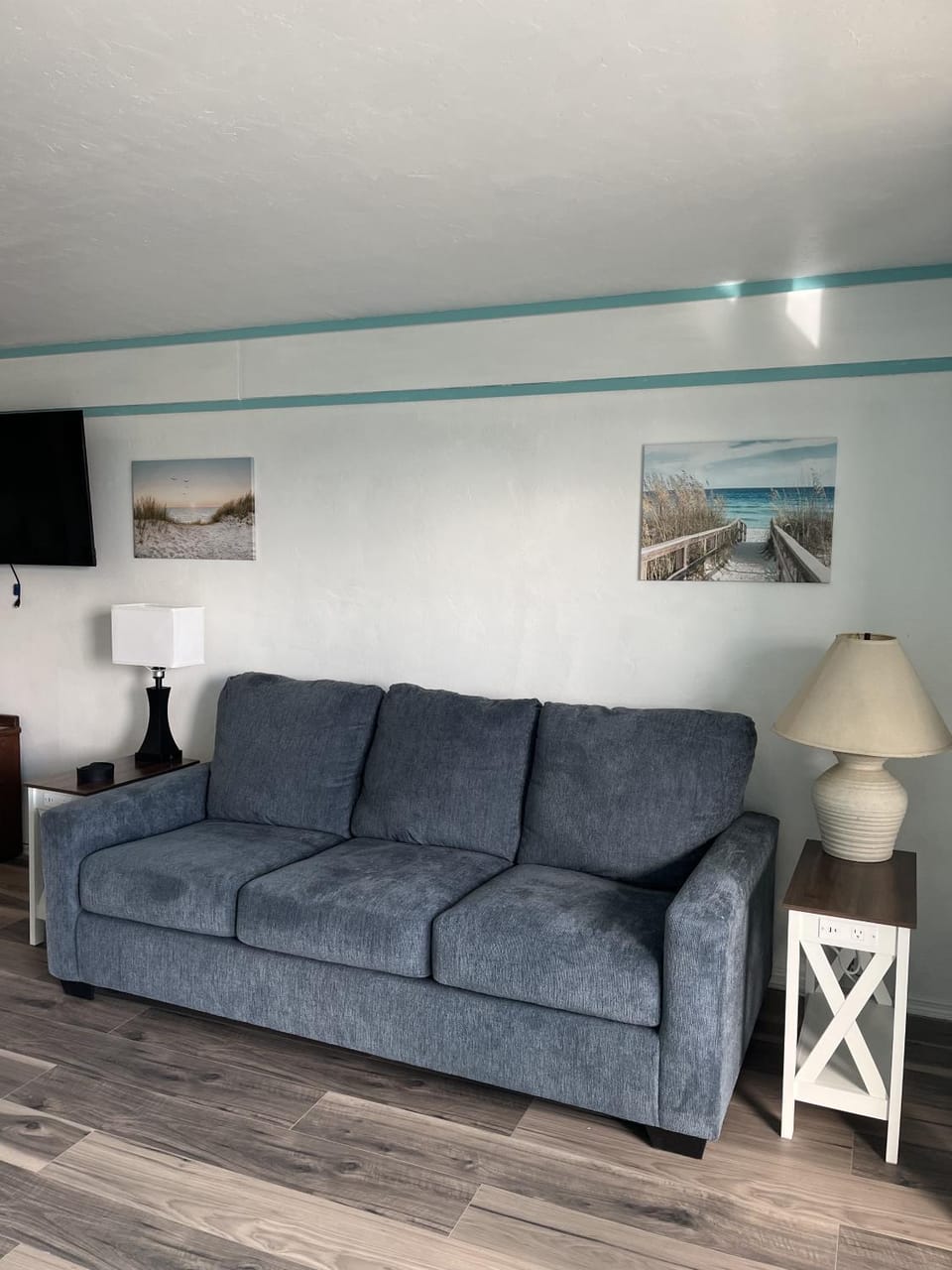 Renovated Ocean-View Condo with Private Balcony Apartment in Cedar Key