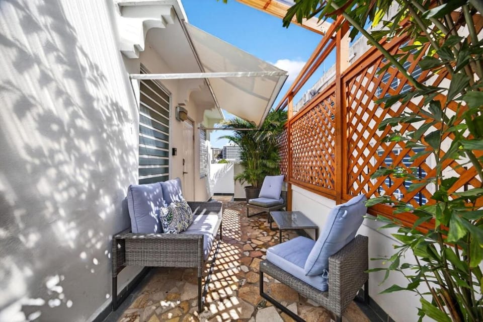 Updated Condado Retreat Walk to Beach & Nightlife Apartment in San Juan