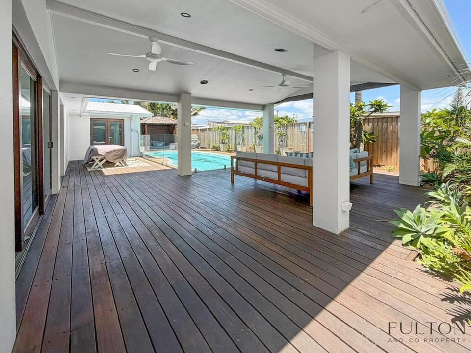 Renovated Beach House with Pool and 2 Min Walk to Sand House in Sunshine Coast