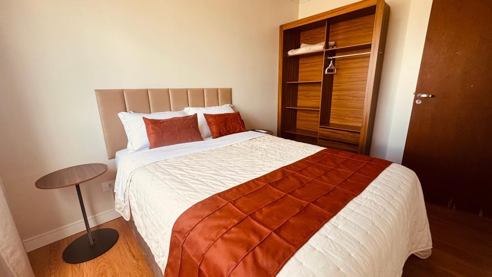 Apartamento com ar condicionado e lava e seca Apartment in Cascavel
