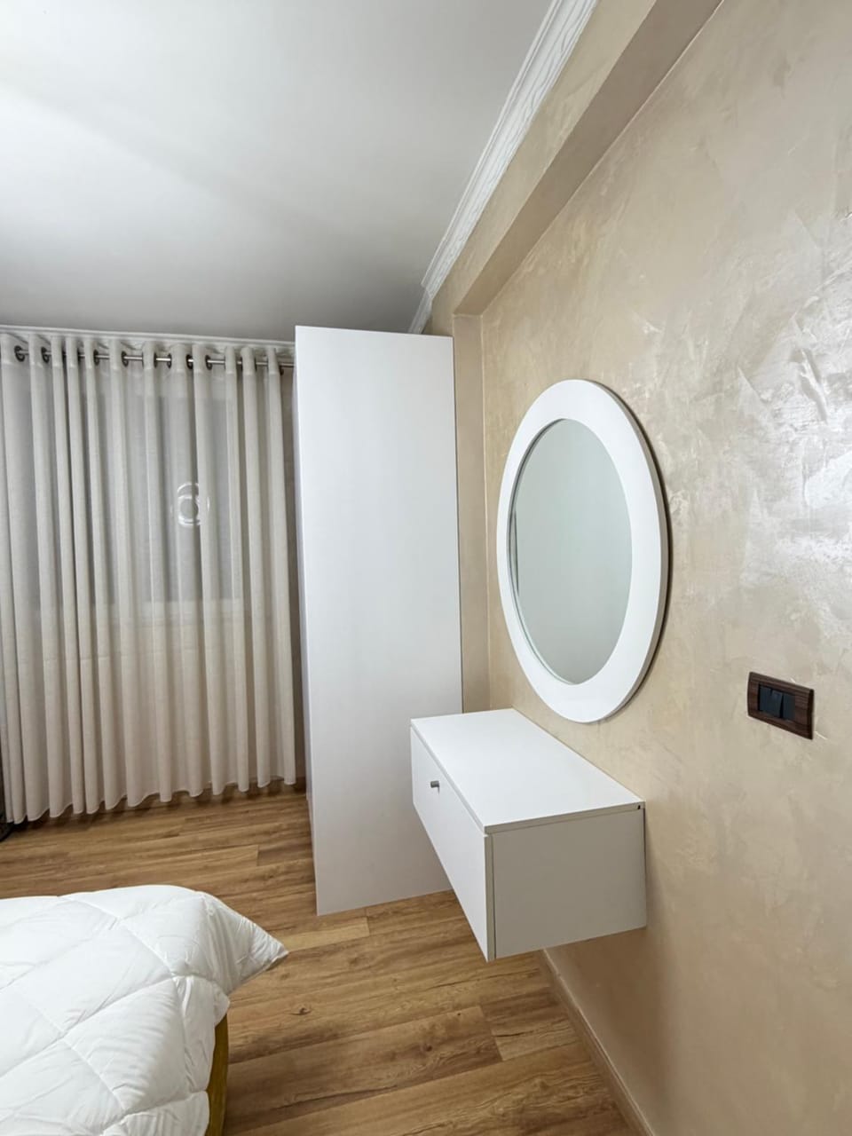 Luxury Apartment 4 Near Square 21 Apartment in Tirana