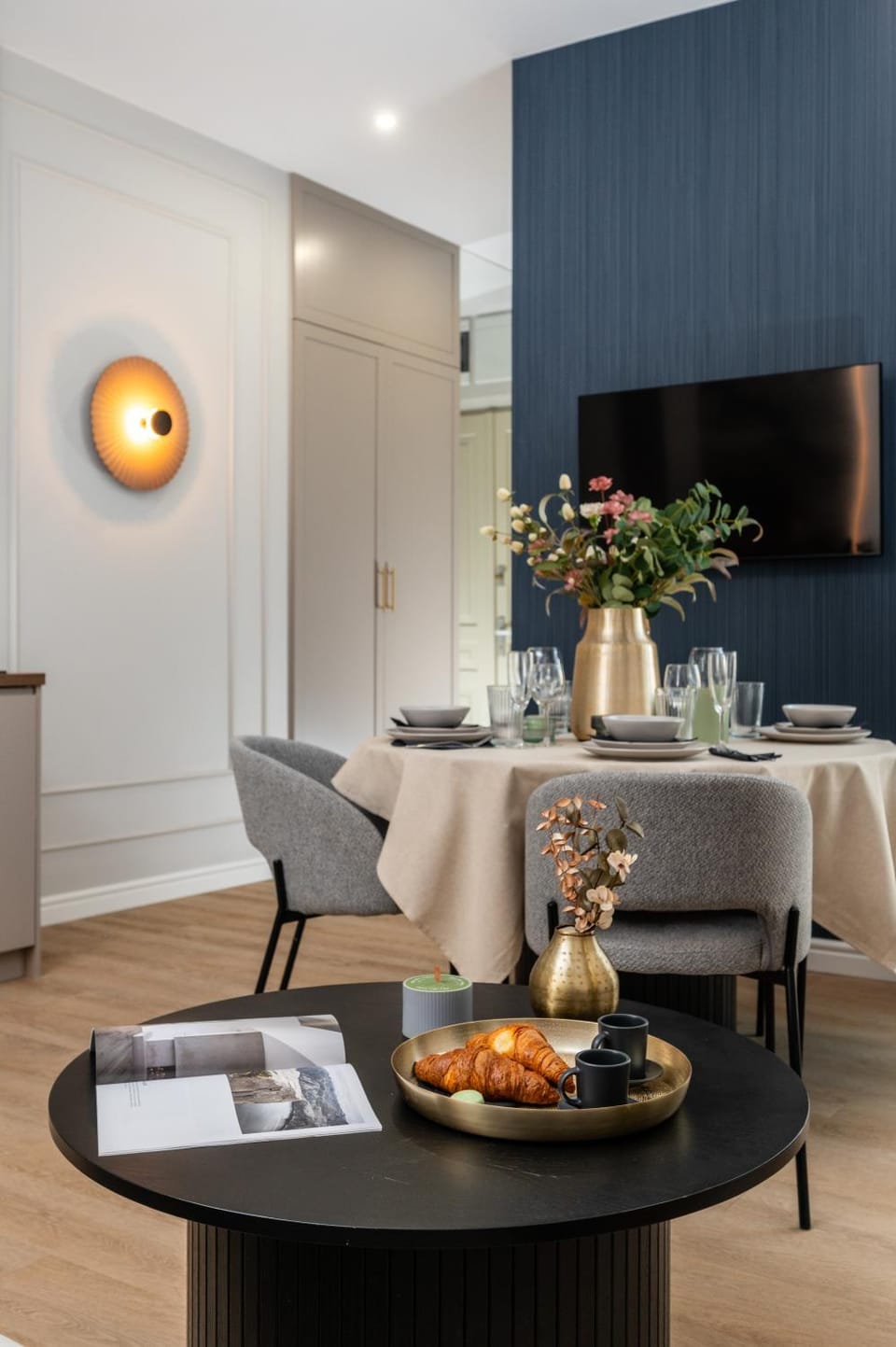 Decorative detail, Dining area